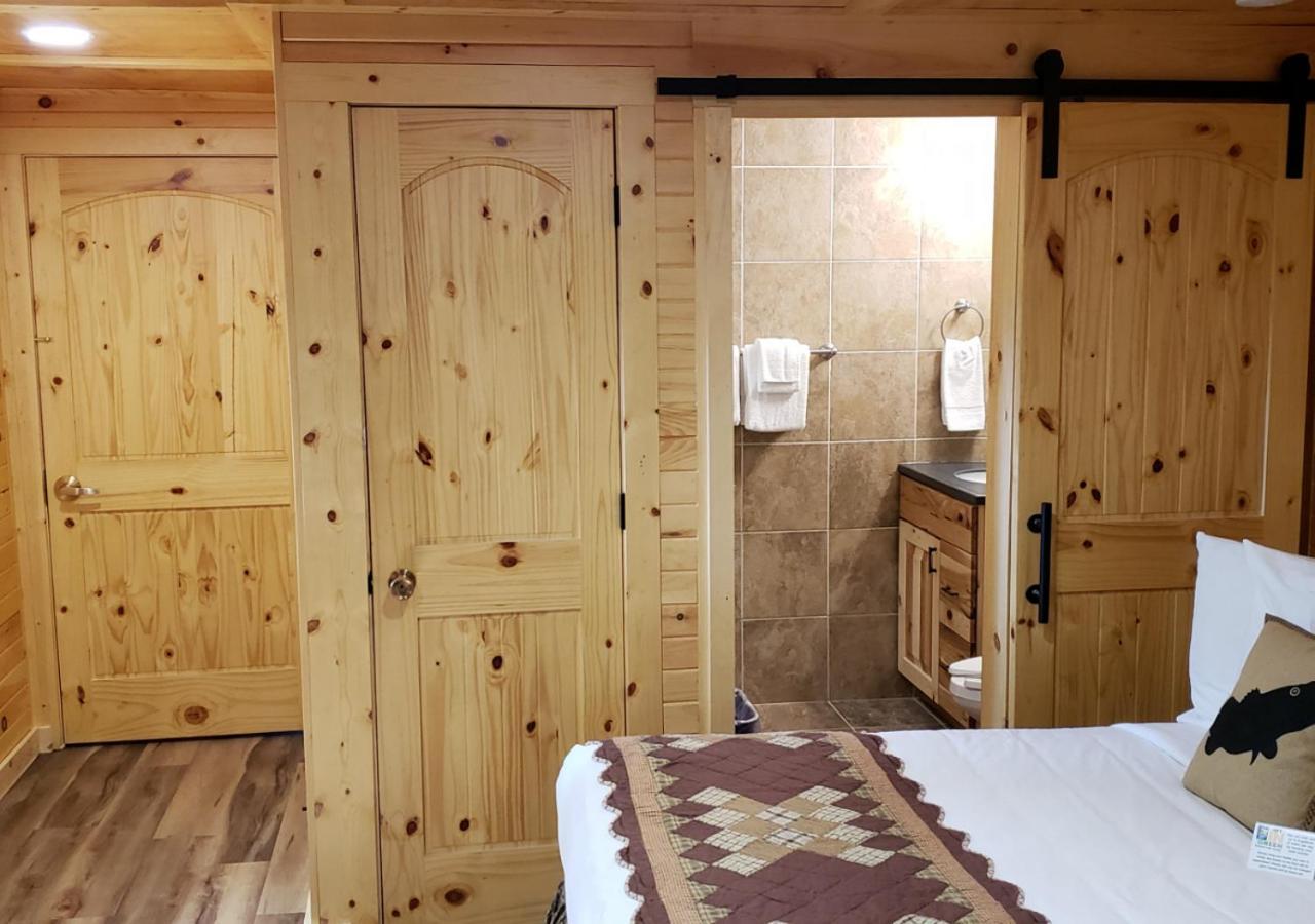 Potawatomi Inn & Cabins Angola Rum bild