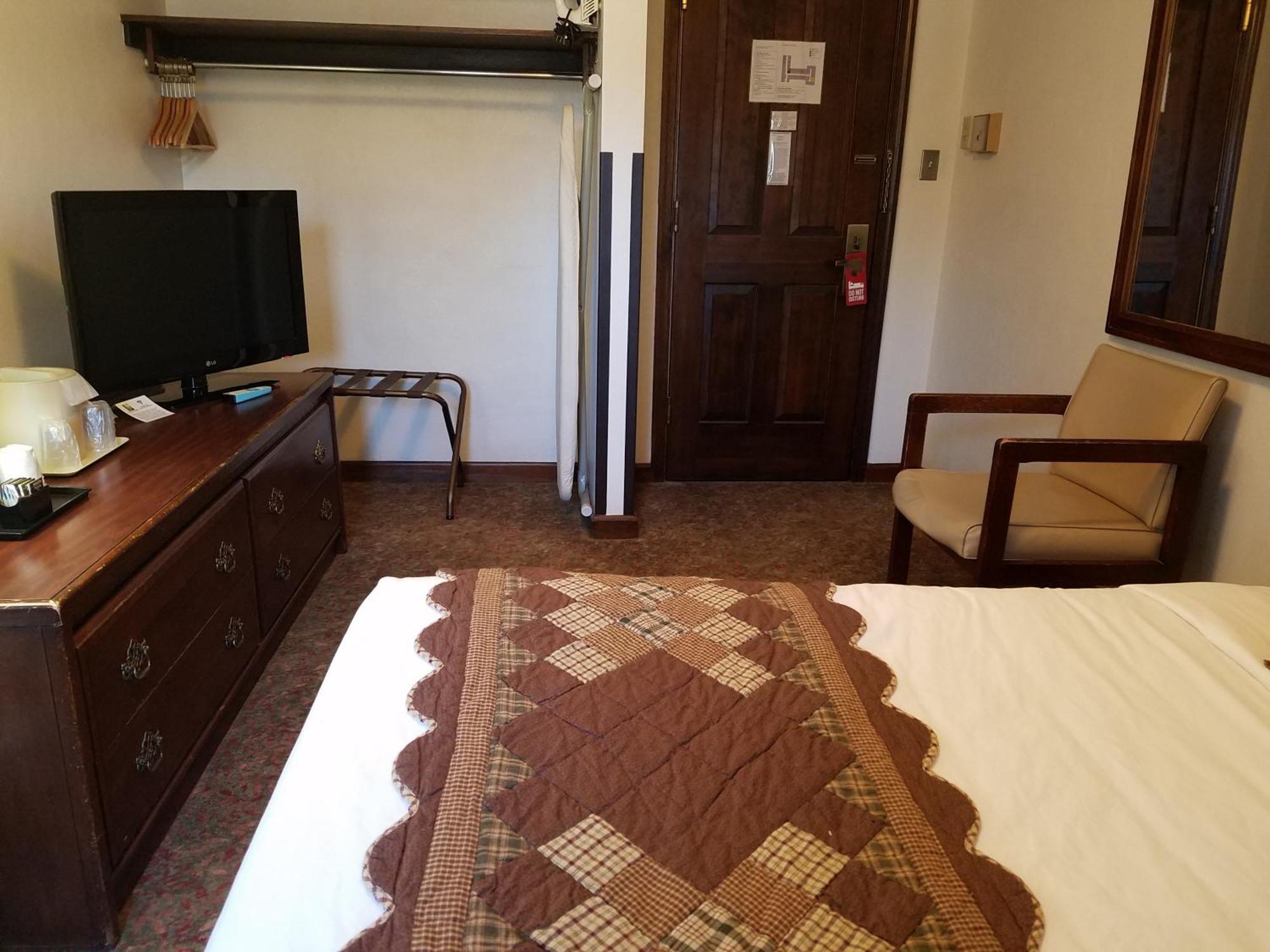 Potawatomi Inn & Cabins Angola Rum bild