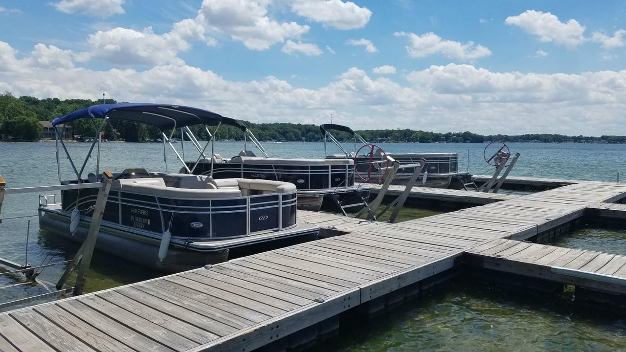 Potawatomi Inn & Cabins Angola Exteriör bild